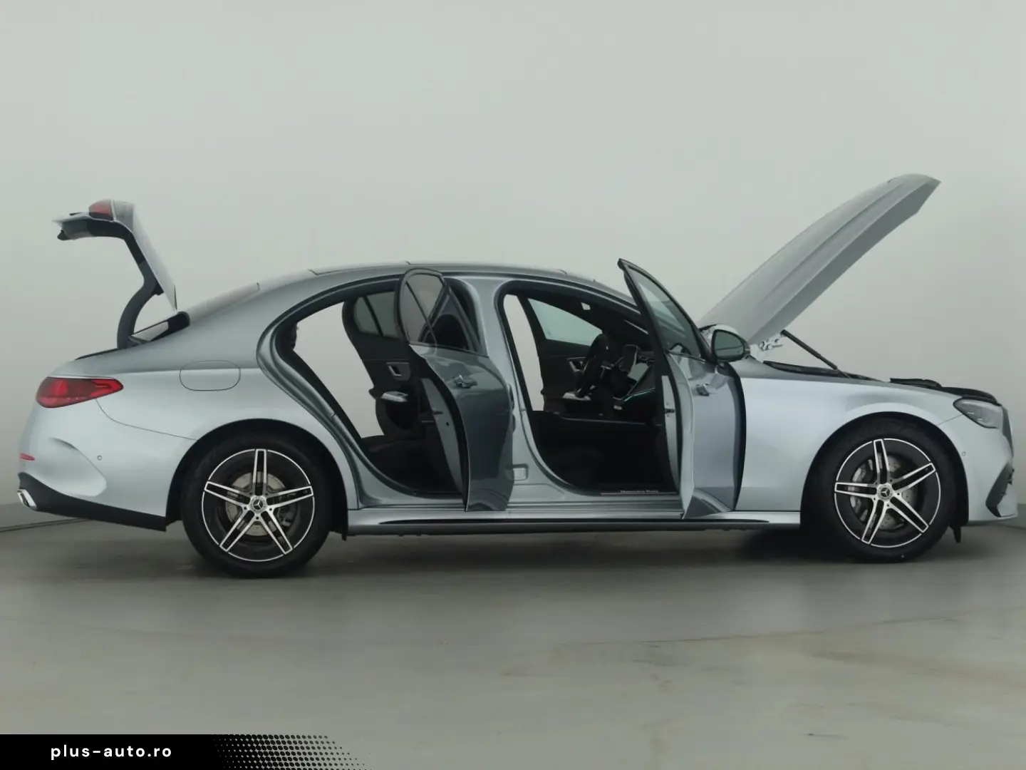 MERCEDES-BENZ E 220 d Limousine  360  ACC AHK AUT DynLicht