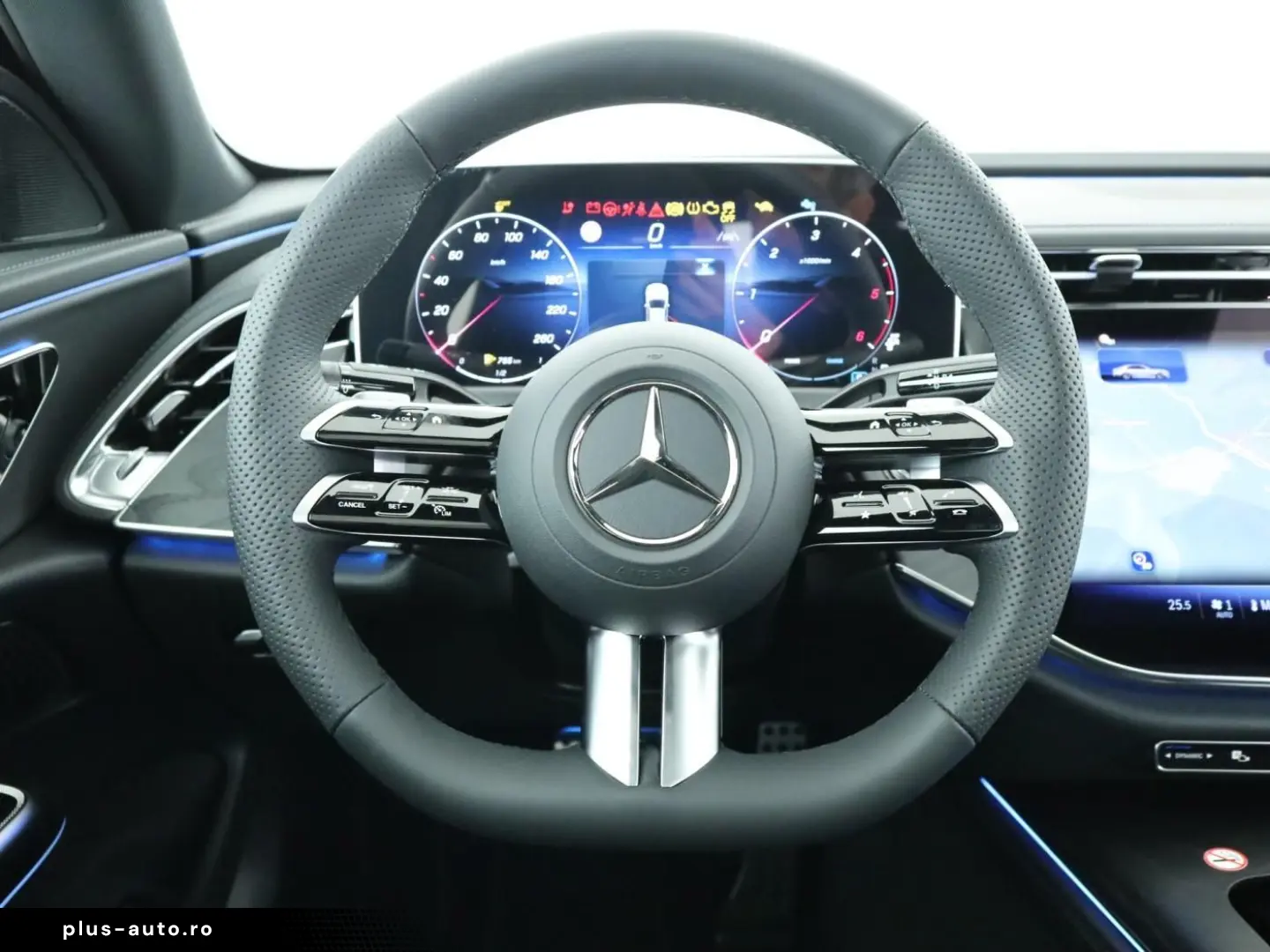 MERCEDES-BENZ E 220 d Limousine  360  ACC AHK AUT DynLicht