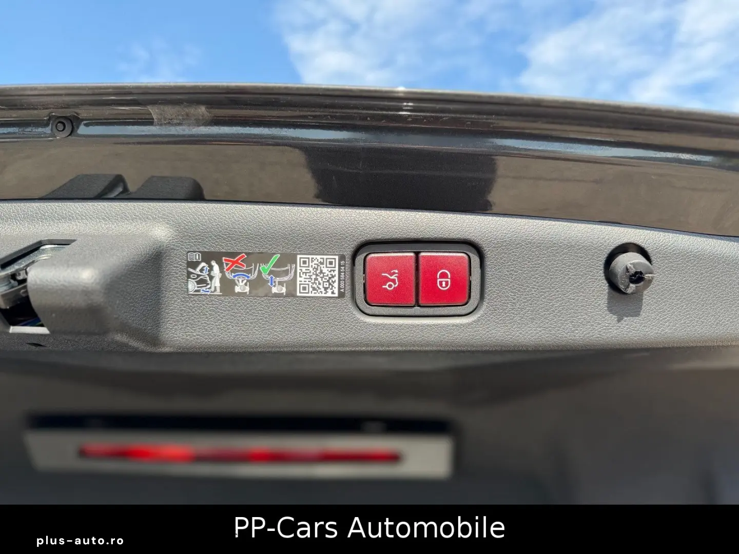 MERCEDES-BENZ E 220 d AMG PREMIUM Superscr. Technik &hellip;
