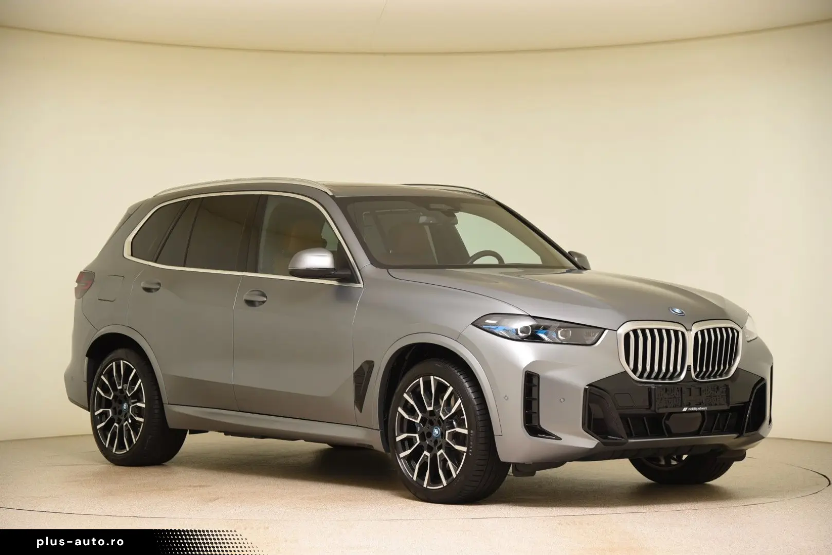 BMW X5 xDrive50e M Sport HUD LED ACC Pano H&K AHK