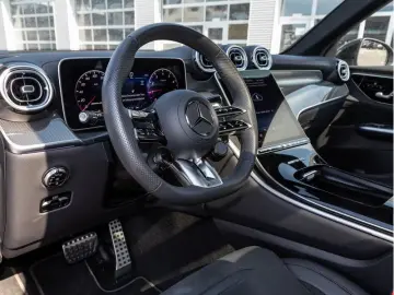 MERCEDES-BENZ GLC 43 AMG 4M DIGITAL 360 Pano AHK Mem…