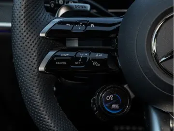 MERCEDES-BENZ GLC 43 AMG 4M Pano 360 AHK Stdhz Memo …