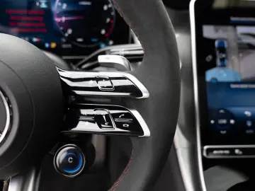MERCEDES-BENZ GLC 43 AMG 4M DYNAMIC  Pano AHK Night …