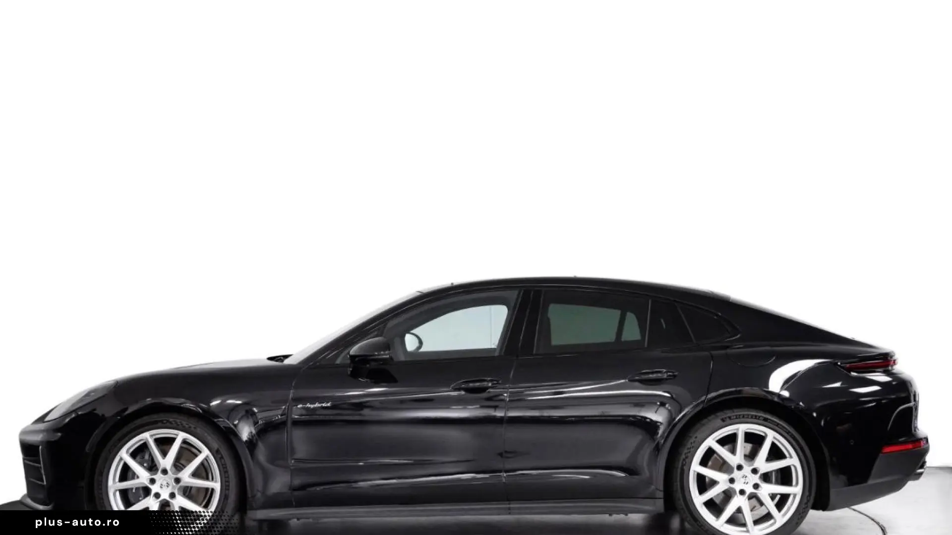 Porsche Panamera 4 E-Hybrid Sport Exhaust HA-Steering InnoDr