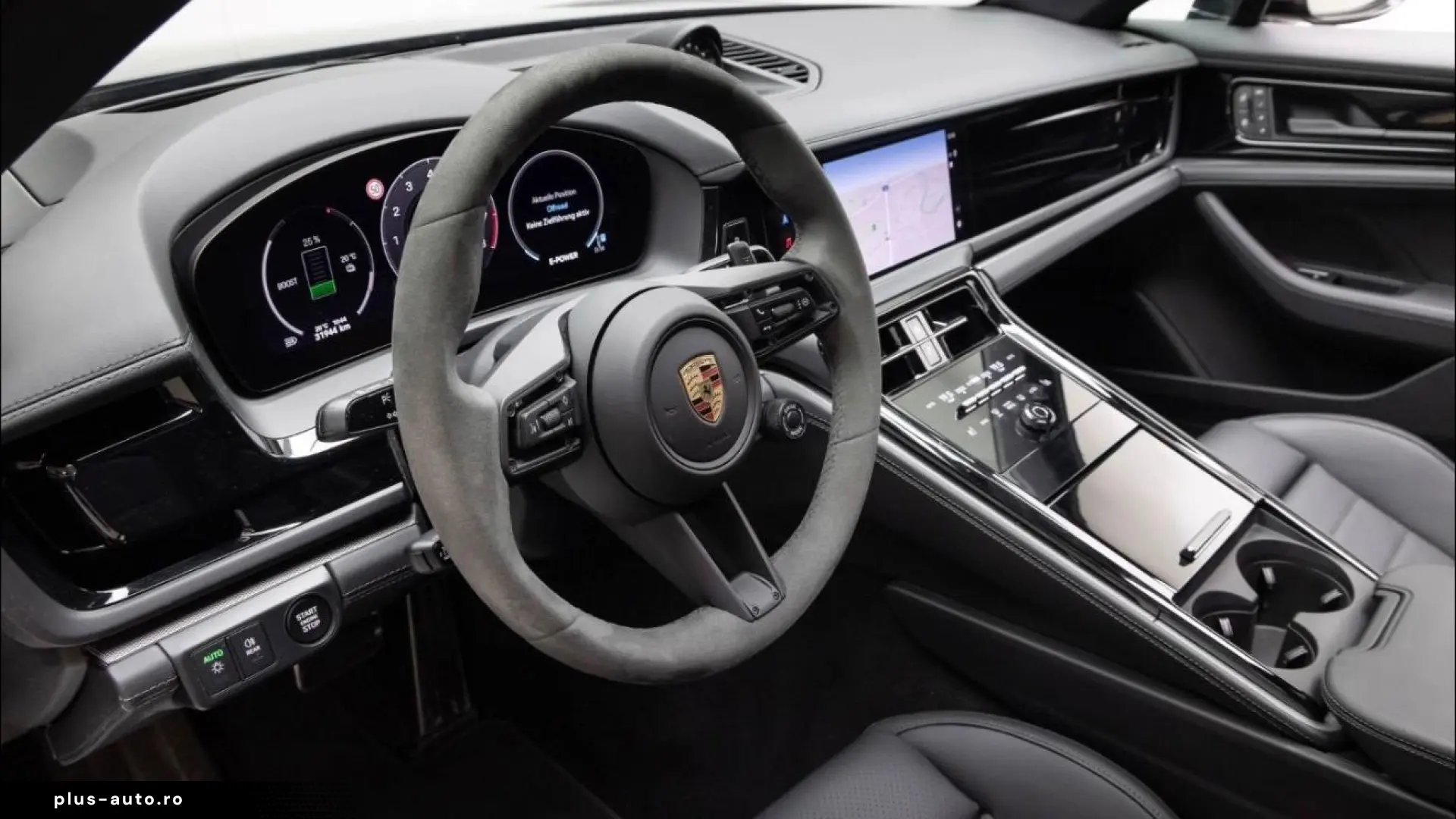 Porsche Panamera 4 E-Hybrid Sport Exhaust HA-Steering InnoDr