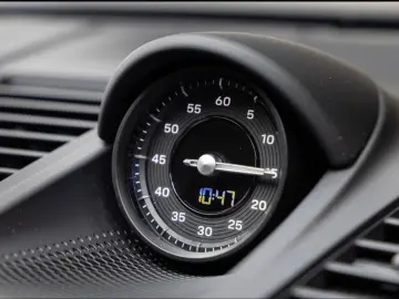 Porsche Panamera 4 E-Hybrid Sport Exhaust HA-Steering InnoDr