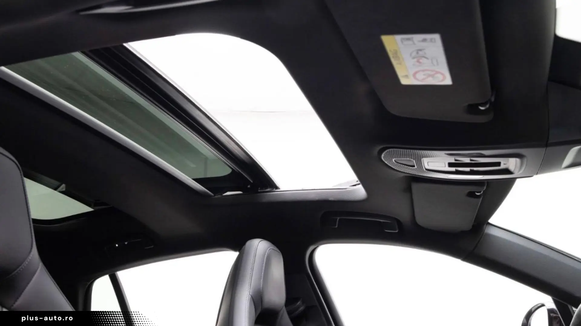 Porsche Panamera 4 E-Hybrid Sport Exhaust HA-Steering InnoDr