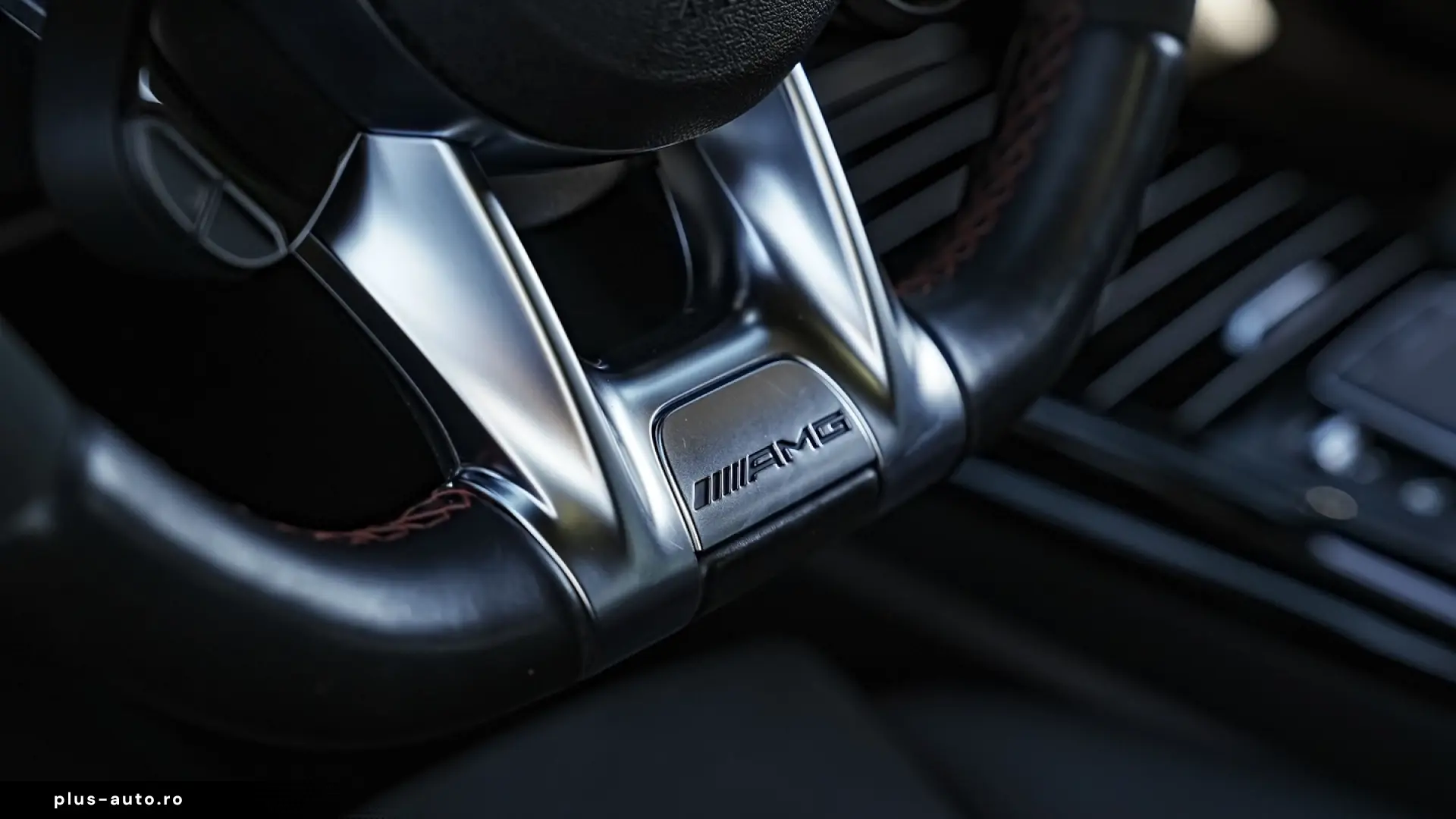 Mercedes-Benz CLA 45 AMG 4Matic  AMG Speedshift 8G-DCT