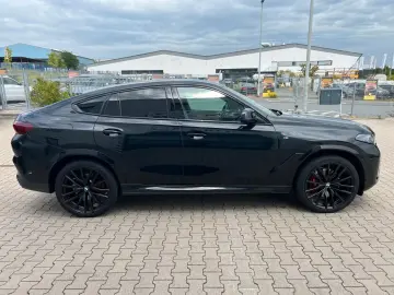 BMW X6 xDrive30d M Sport Pro - Air Suspension - Pano