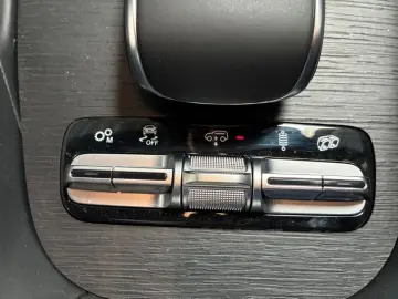 MERCEDES-BENZ GLE 63 AMG S 4M  Drivers-P Night Pano …