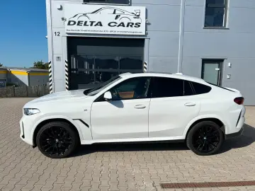 BMW X6 xDrive30d M Sport - Panoramic - HUD