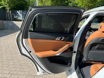 BMW X6 xDrive30d M Sport - Panoramic - HUD