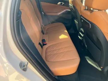 BMW X6 xDrive30d M Sport - Panoramic - HUD