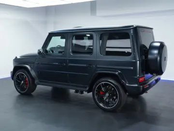 MERCEDES-BENZ AMG G 63 MAGNO BENGALRED A22 BURMESTER…