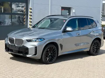 BMW X5 xDrive30d M Sport - Panoramic - HUD