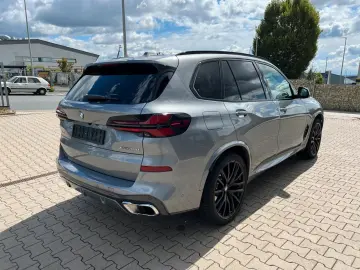 BMW X5 xDrive30d M Sport - Panoramic - HUD
