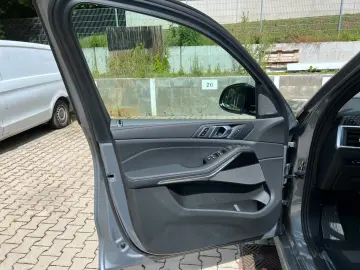 BMW X5 xDrive30d M Sport - Panoramic - HUD