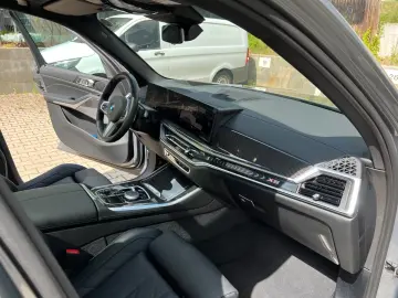 BMW X5 xDrive30d M Sport - Panoramic - HUD