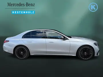 MERCEDES-BENZ E 220 d AMG SCREEN NIGHT PANO DIST 360…