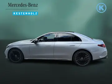 MERCEDES-BENZ E 220 d AMG SCREEN NIGHT PANO DIST 360…