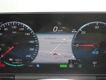 MERCEDES-BENZ EQA 250 Progressive SoH 95 6 % WideScreen 458
