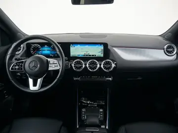 MERCEDES-BENZ EQA 250 Progressive SoH 95 6 % WideScreen 458