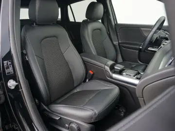 MERCEDES-BENZ EQA 250 Progressive SoH 95 6 % WideScreen 458