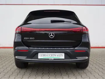 MERCEDES-BENZ EQA 250 Progressive SoH 95 6 % WideScreen 458
