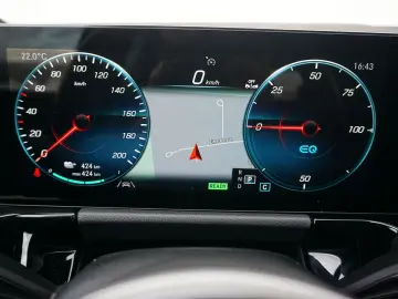 MERCEDES-BENZ EQA 250 Progressive SoH 95 6 % WideScreen 458