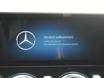 MERCEDES-BENZ EQA 250 Progressive SoH 95 6 % WideScreen 458