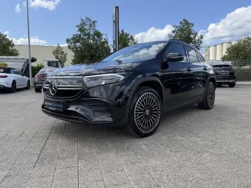 MERCEDES-BENZ EQA 350 4m AMG DISTR Pano 360 Memory 2…
