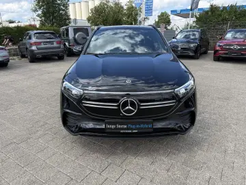 MERCEDES-BENZ EQA 350 4m AMG DISTR Pano 360 Memory 2…
