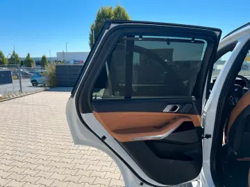 BMW X5 xDrive30d M Sport Pro - Panoramic - HUD