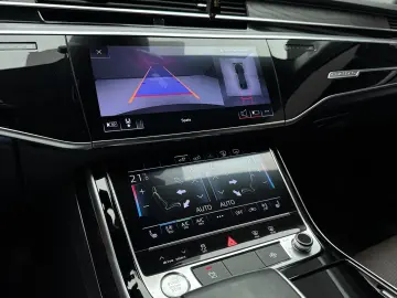 Audi A8 60 TFSI e quattro tiptronic; Garantie; Finantare