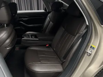 Audi A8 60 TFSI e quattro tiptronic; Garantie; Finantare
