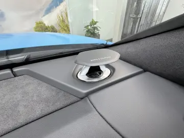 2025 Lamborghini Urus SE Blu Cepheus B&O 3D 23  Pano