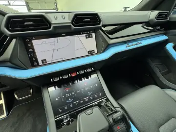2025 Lamborghini Urus SE Blu Cepheus B&O 3D 23  Pano