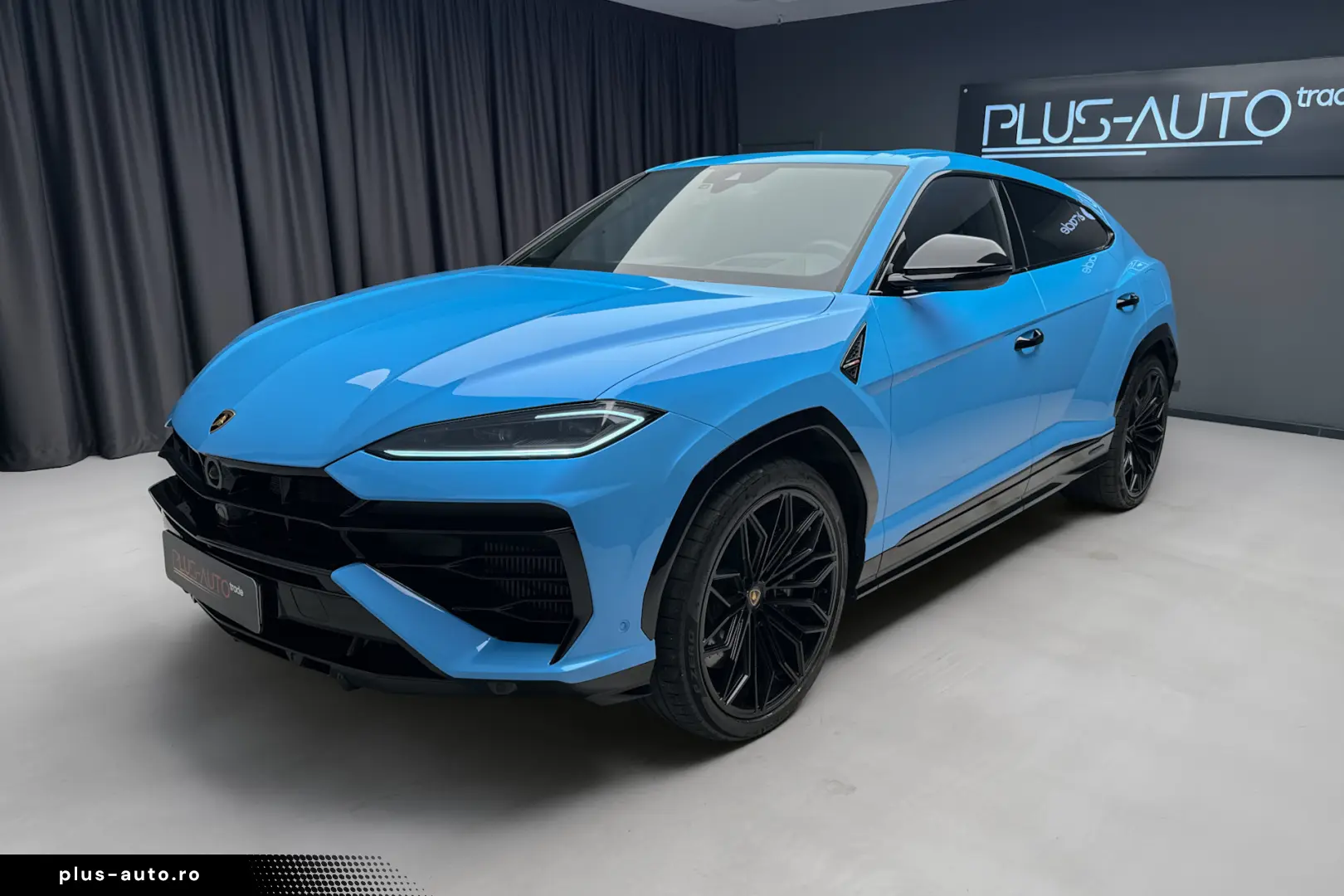 2025 Lamborghini Urus SE Blu Cepheus B&O 3D 23  Pano