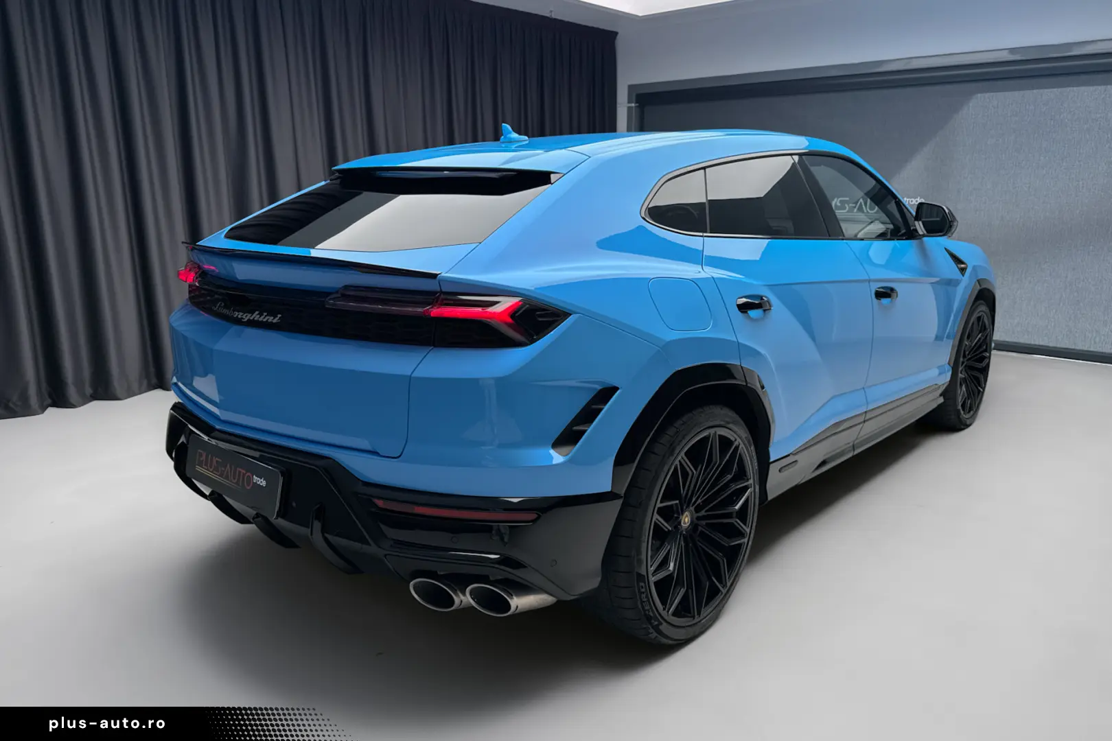 2025 Lamborghini Urus SE Blu Cepheus B&O 3D 23  Pano