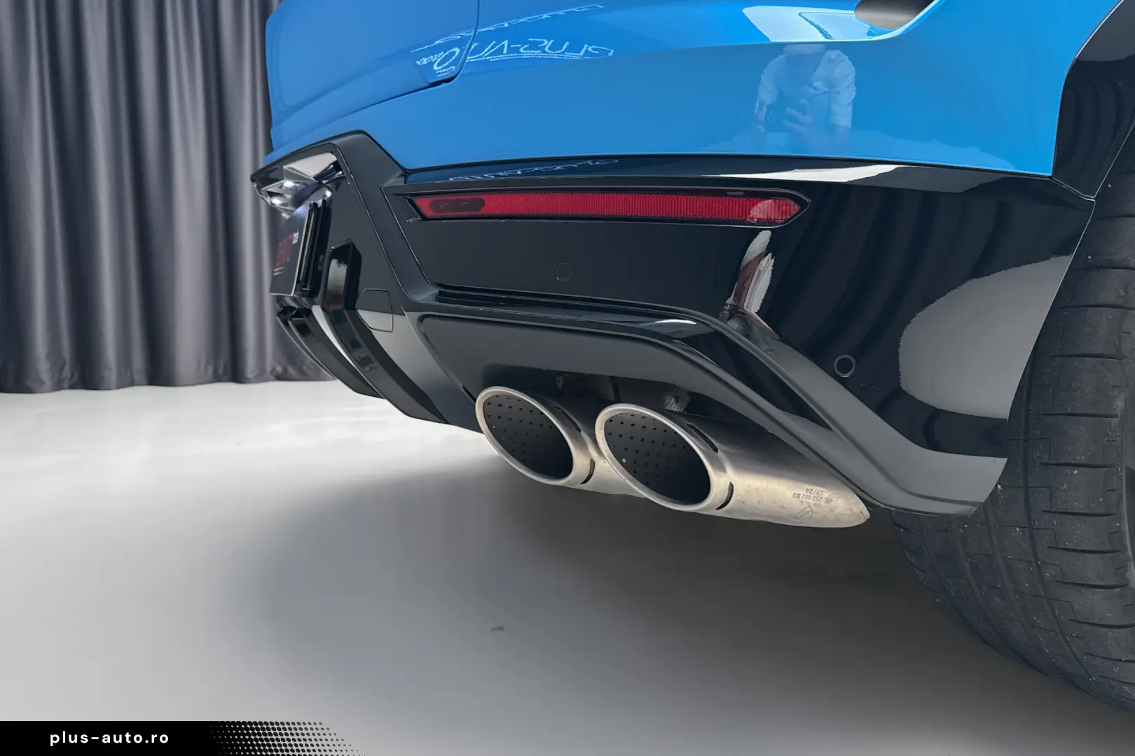 2025 Lamborghini Urus SE Blu Cepheus B&O 3D 23  Pano