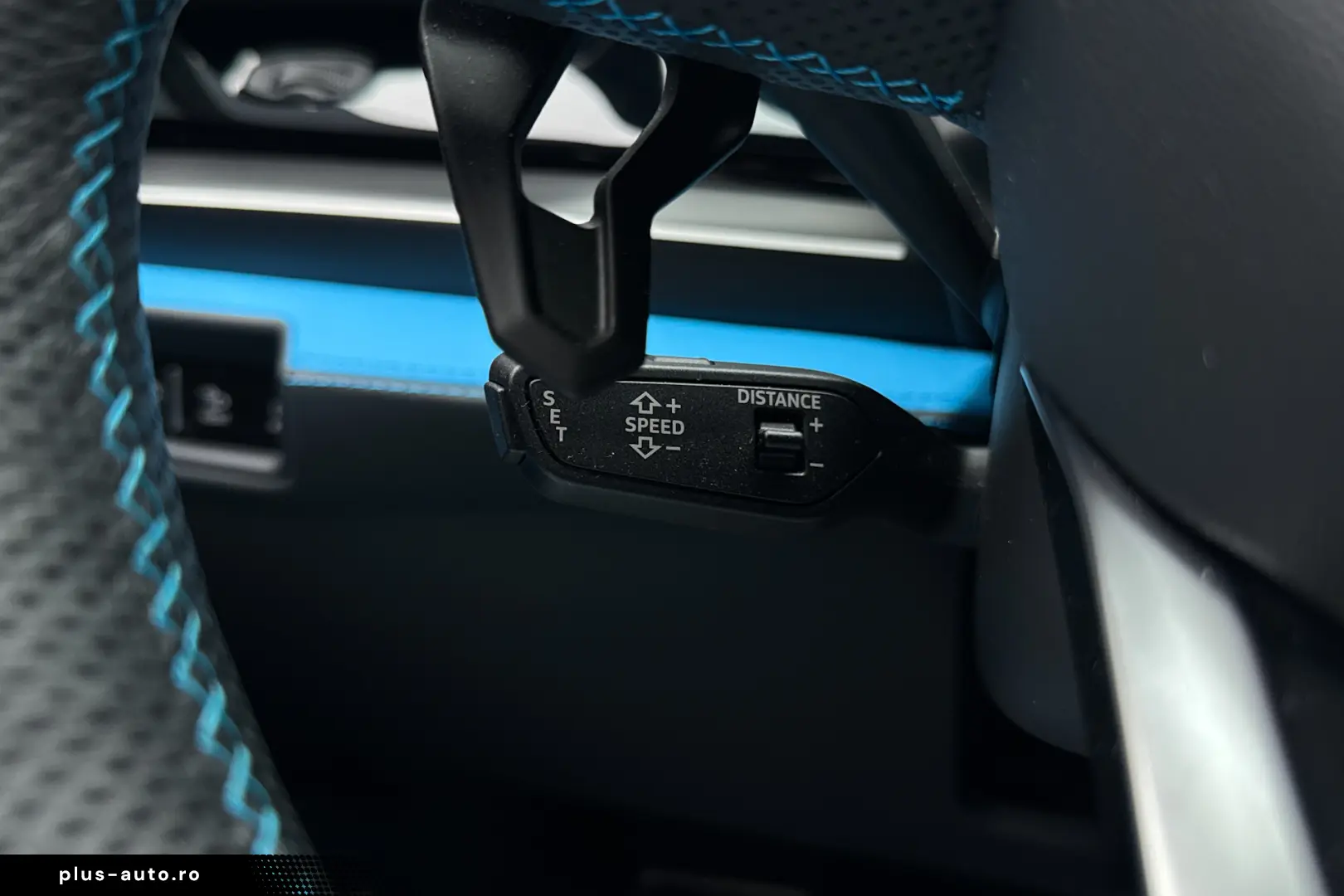 2025 Lamborghini Urus SE Blu Cepheus B&O 3D 23  Pano