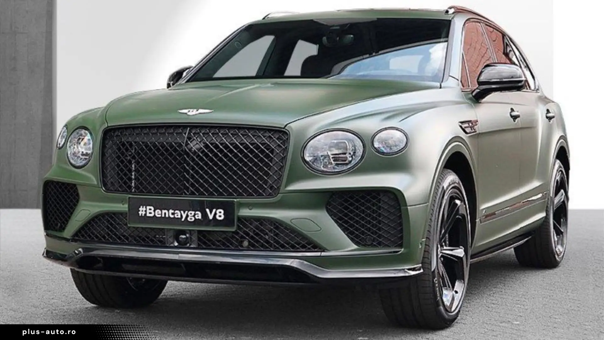 Bentley Bentayga V8 S  Satin Naim Parking Heater