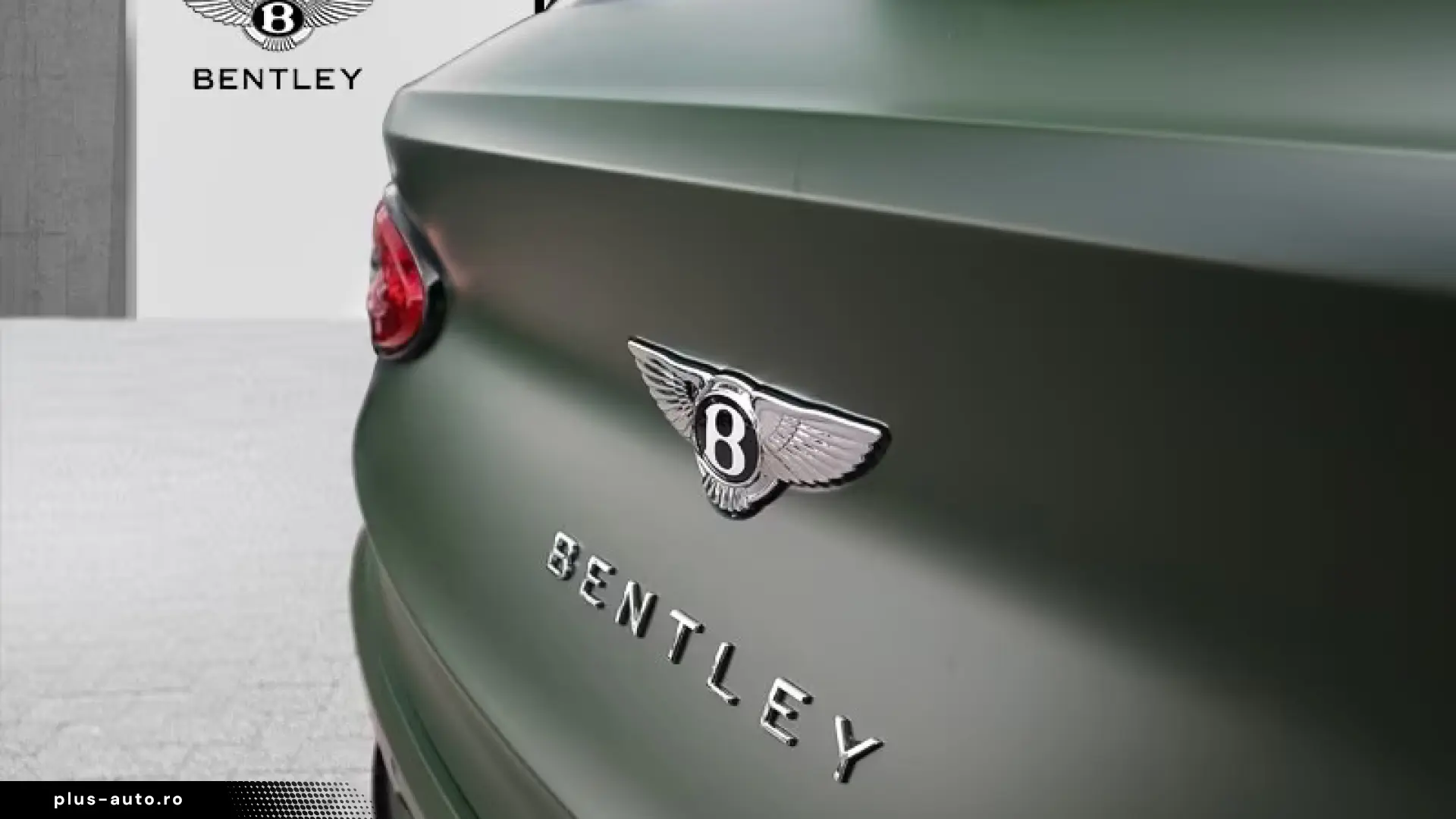 Bentley Bentayga V8 S  Satin Naim Parking Heater