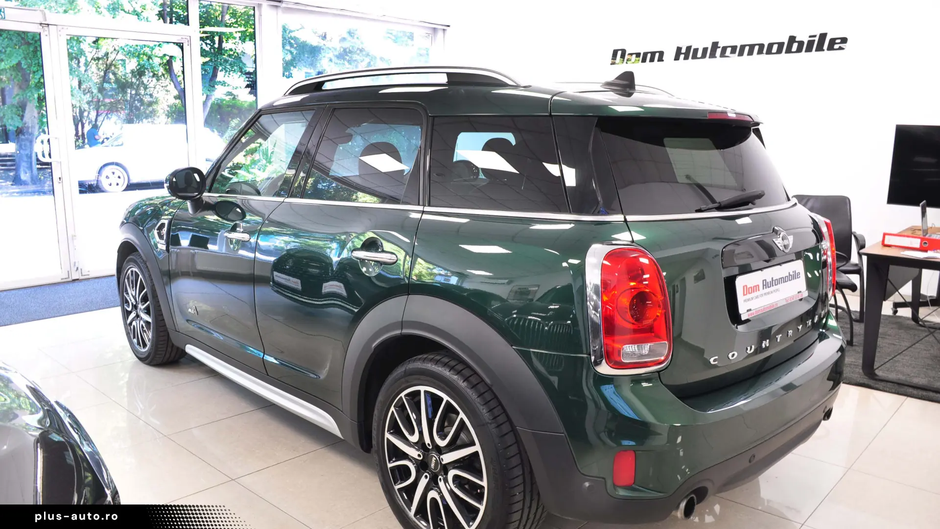 MINI COUNTRYMAN S ALL4 AT HARMAN KARDON PANORAMA