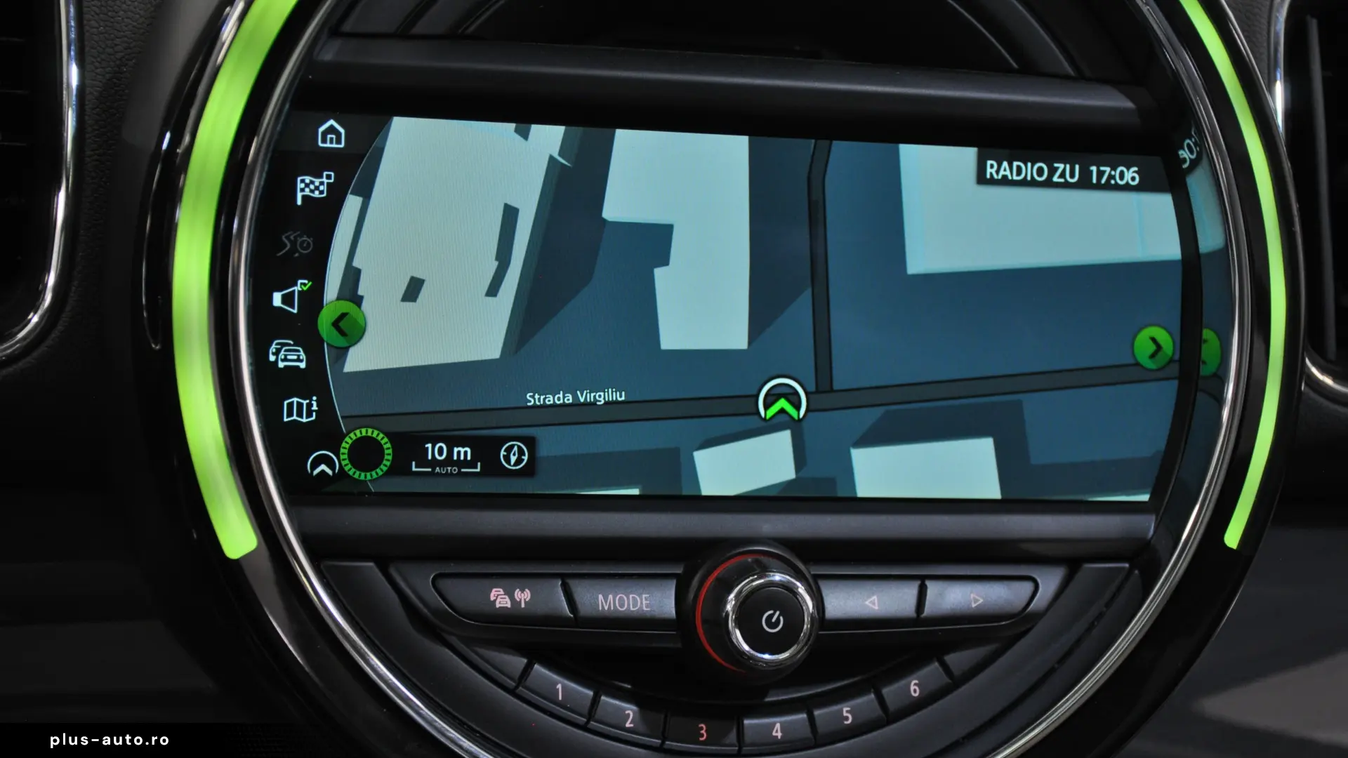 MINI COUNTRYMAN S ALL4 AT HARMAN KARDON PANORAMA