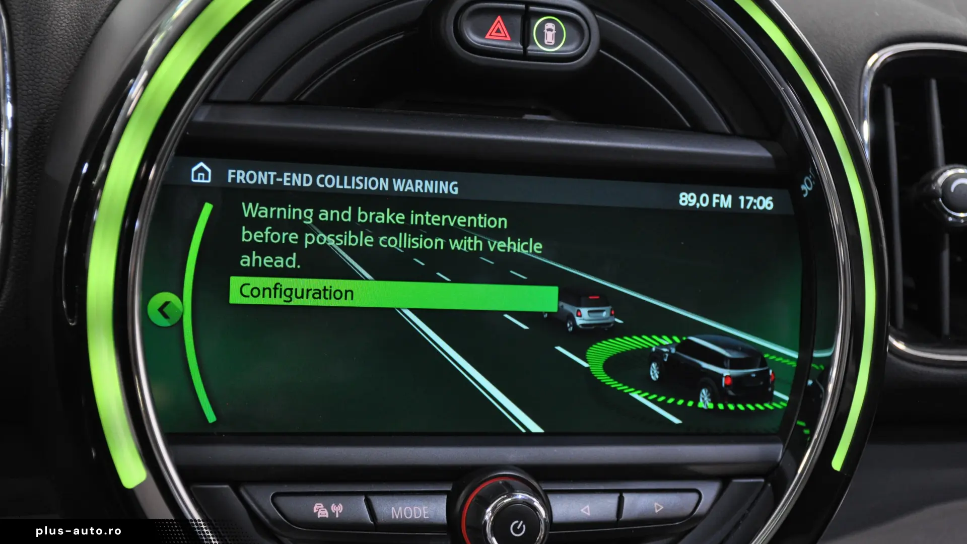 MINI COUNTRYMAN S ALL4 AT HARMAN KARDON PANORAMA