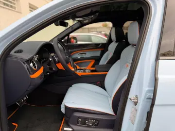 Bentley Bentayga Artenara Edition! Livrare imediata!