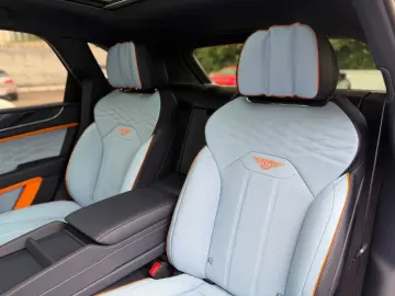 Bentley Bentayga Artenara Edition! Livrare imediata!