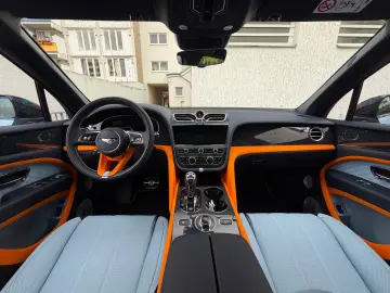 Bentley Bentayga Artenara Edition V8 MULLINER_LIVRARE RAPIDA