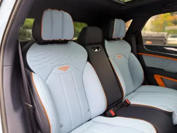 Bentley Bentayga Artenara Edition V8 MULLINER_LIVRARE RAPIDA